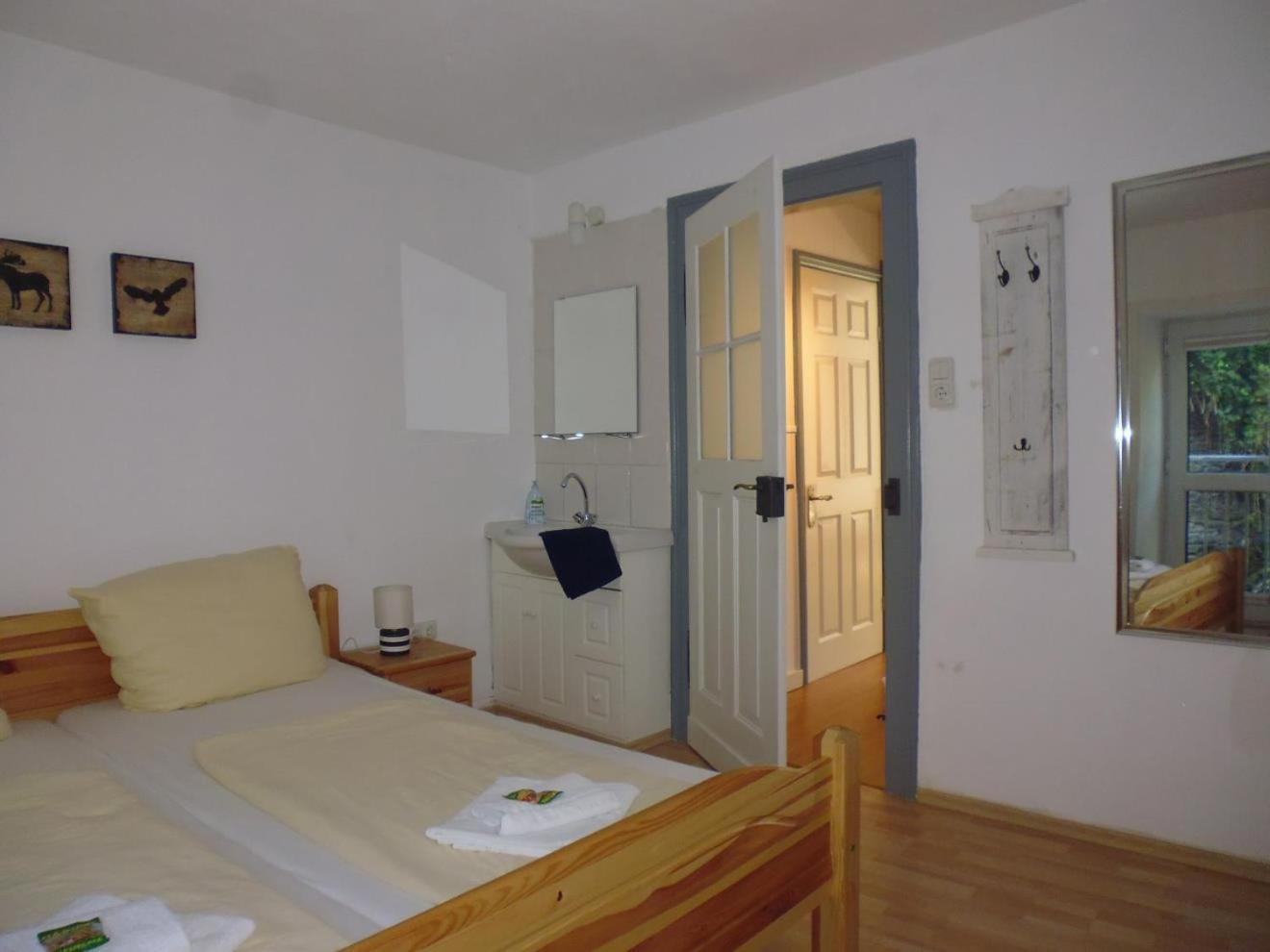 Mosel Ferienhaus Zell Kültér fotó